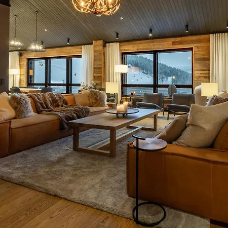 Jaenkae Penthouse Levi