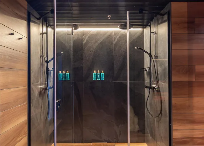 Jaenkae Penthouse Levi